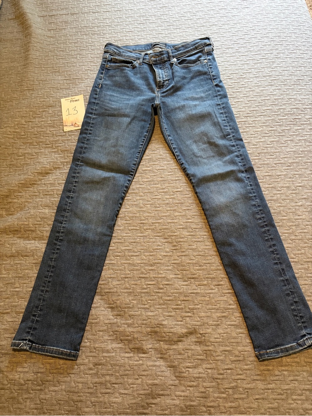 Banana Republic Women's Skinny Jeans in Dark Blue Denim